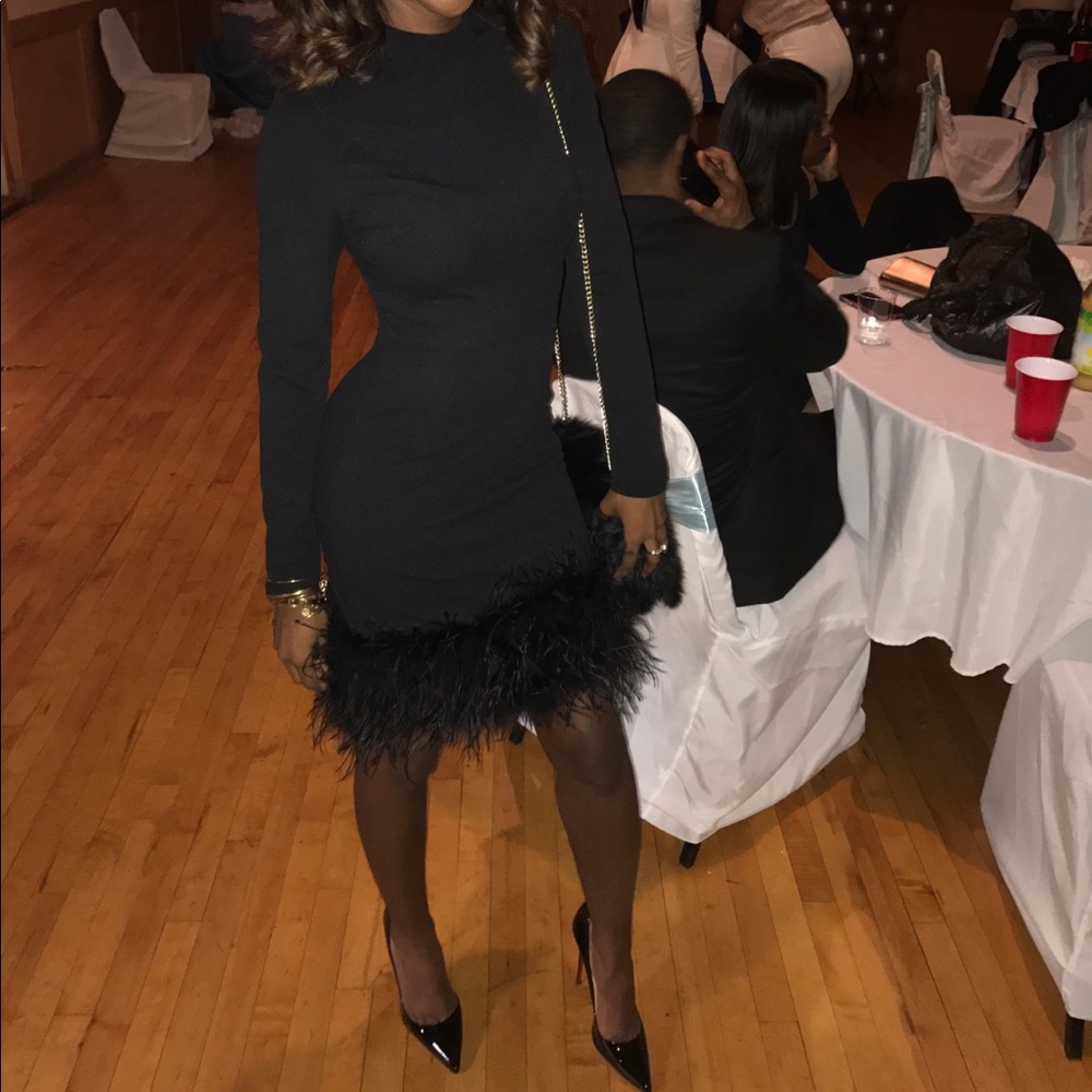 Missguided long sleeve bodycon  feather midi dress